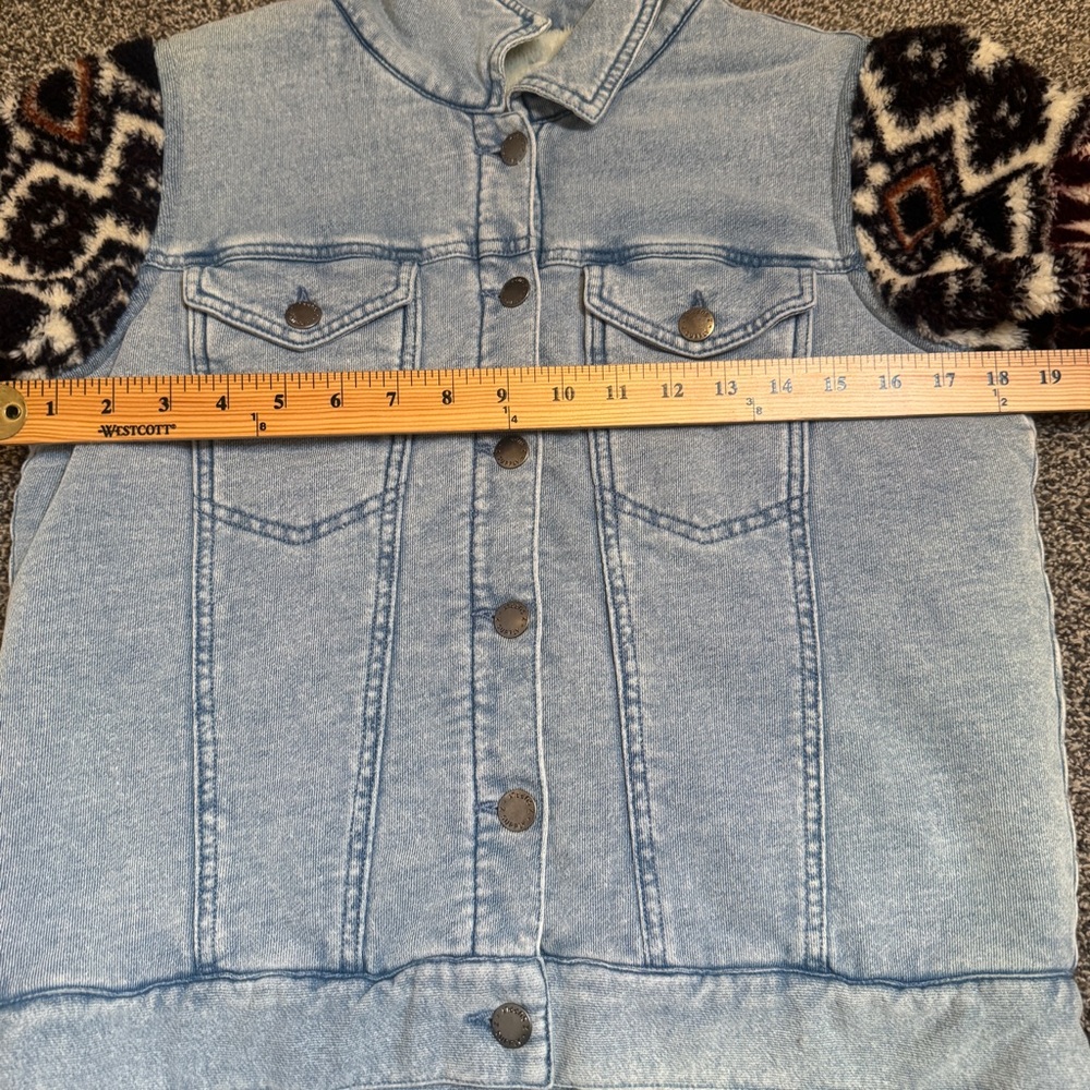 Z Supply Small Sherpa Lined Cotton Trucker Jacket Aztec Print Sweater Sleeves - Picture 5 of 9